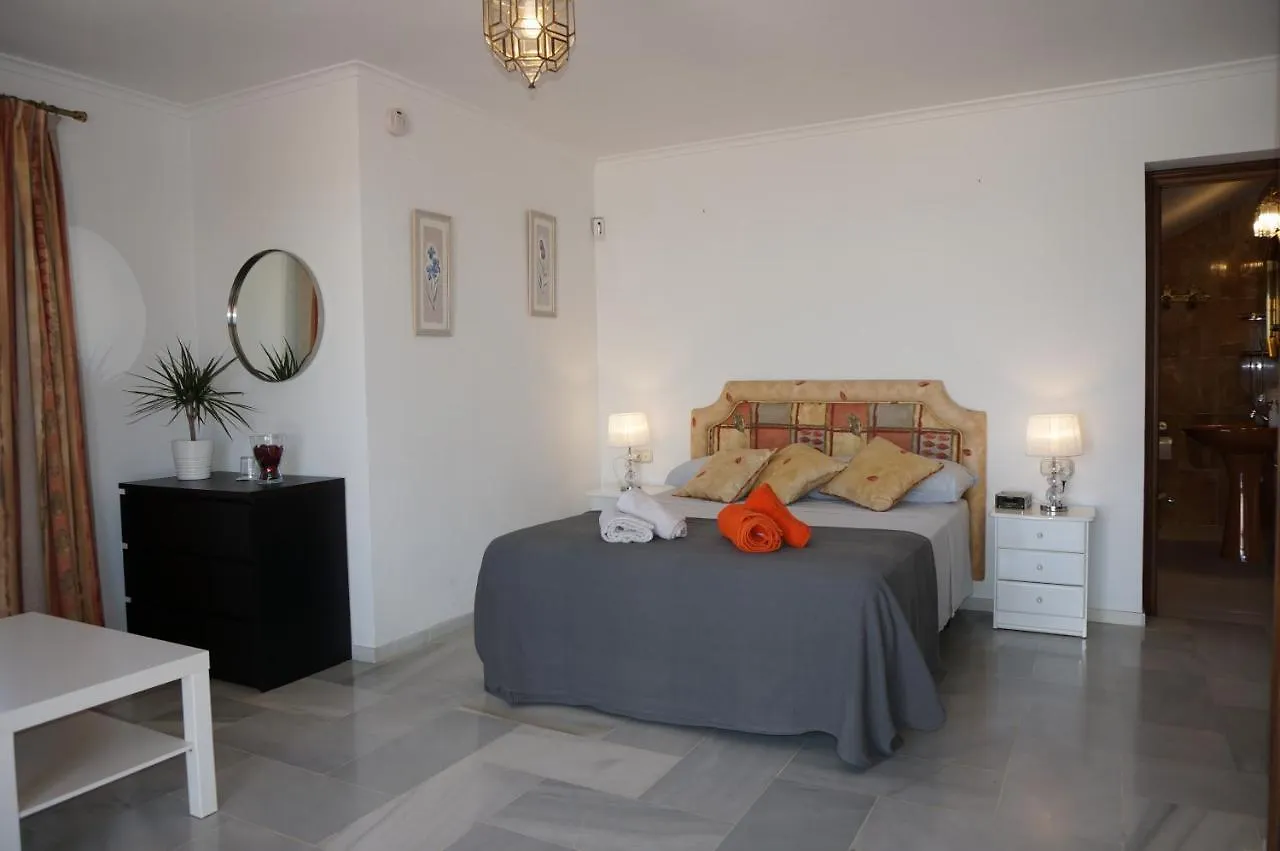 Villa Flor De Azahar Benalmádena Alloggio in famiglia